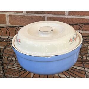 Hall Wildfire (Platinum Trim) Covered Casserole Vintage Blue